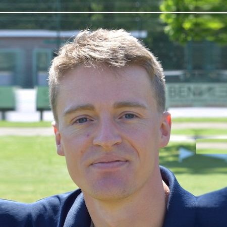 Dr James Ewen